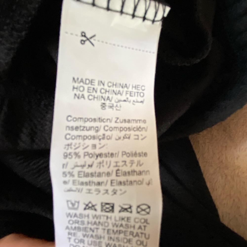 SHEIN EMERY ROSE Plus Solid Capris Pants - Picture 12 of 12